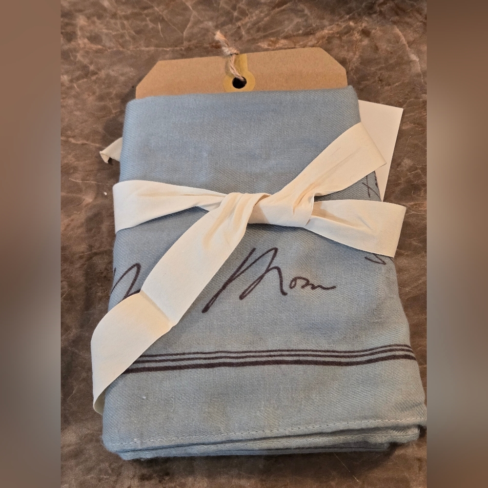New DEMDACO Dear You Scarf Mom. In Original Packaging. Gift